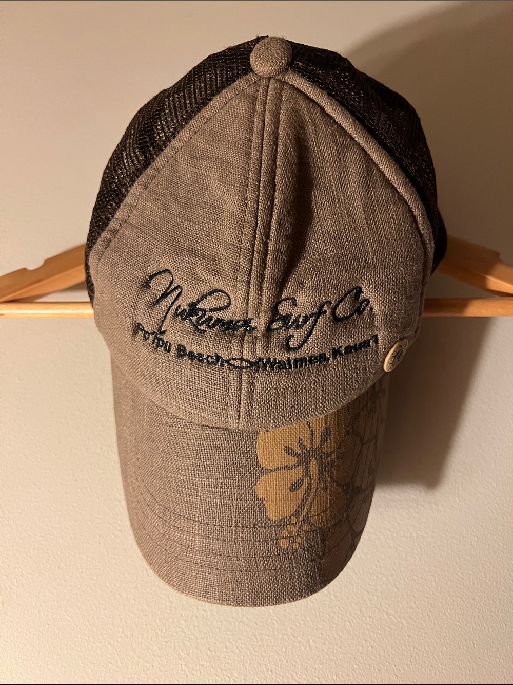 Nukumoi Surf Shop Brown Floral Trucker Hat.  OS.